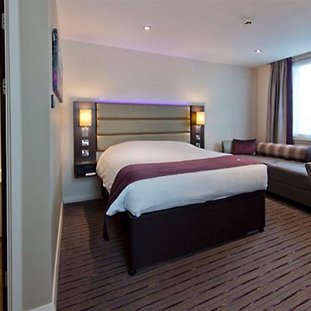 Premier Inn London Bromley Esterno foto